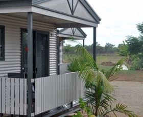 Daly Waters Historic Pub - New Castle Holiday 5