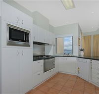 Culburra Cottage - New Castle Holiday