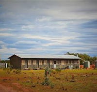 Goodwood Stationstay - New Castle Holiday