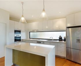 Spencer Sands - New Castle Holiday 0