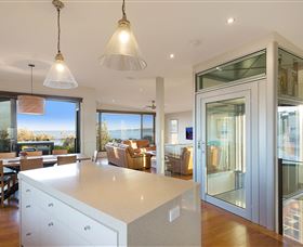 Spencer Sands - New Castle Holiday 7