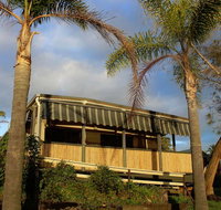 Aloha Caravan Park - New Castle Holiday