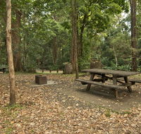 Sheepstation Creek campground - New Castle Holiday