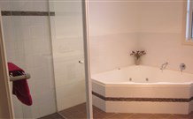 Sea Eagle Manor 605 - New Castle Holiday 5