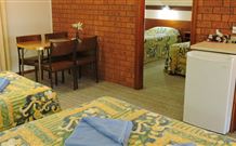 Castlereagh Motor Inn - Gilgandra - New Castle Holiday 0
