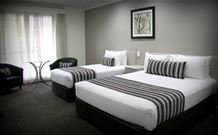 Central Caleula Motor Lodge - Orange - New Castle Holiday 2