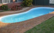 Clarinda Motel - New Castle Holiday 1