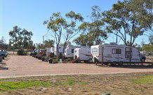 Lightning Ridge Outback Resort And Caravan Park - Lightning Ridge - New Castle Holiday 1