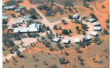 Mungo Lodge Tours And Accommodation - New Castle Holiday 1