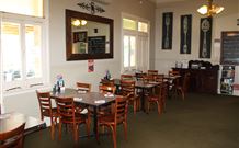 Neath Hotel - Neath - New Castle Holiday 3