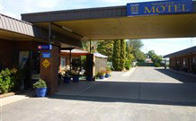 Nicholas Royal Motel - Hay - New Castle Holiday 0