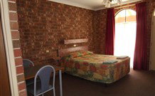 Silver Spade Motel - Broken Hill - New Castle Holiday 1