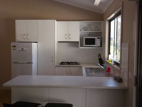 Hume Park Tourist Resort - New Castle Holiday 3