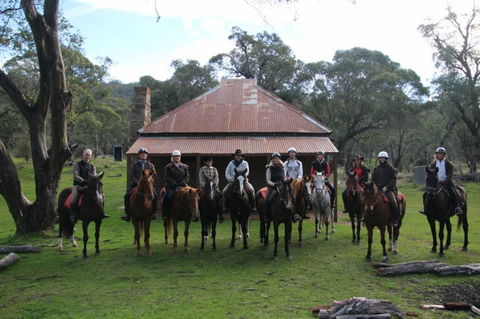 Reynella Homestead And Horseback Rides - New Castle Holiday 4