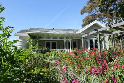 Holmwood Guest House - New Castle Holiday 4