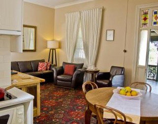 The Imperial Fine Accommodation - New Castle Holiday 3