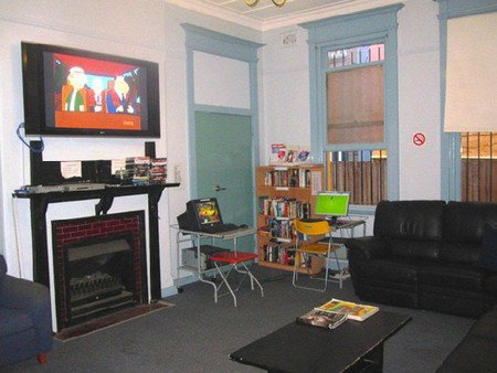 Blue Parrot Backpackers - New Castle Holiday 3