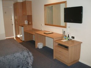 Bushmans Motor Inn - New Castle Holiday 3