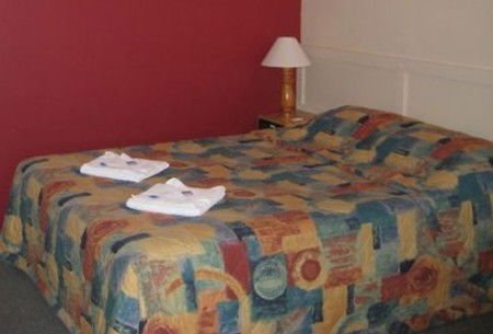 Biloela Centre Motel - New Castle Holiday 2