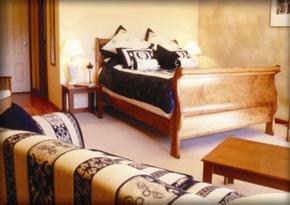 Tuscany Wine Estate - New Castle Holiday 0
