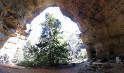 Hatters Hideout - New Castle Holiday 0