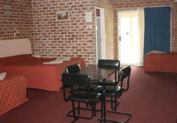 Gloucester Country Lodge - New Castle Holiday 1