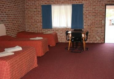 Gloucester Country Lodge - New Castle Holiday 3