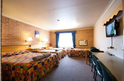 Blue Gum Motor Inn - New Castle Holiday 2