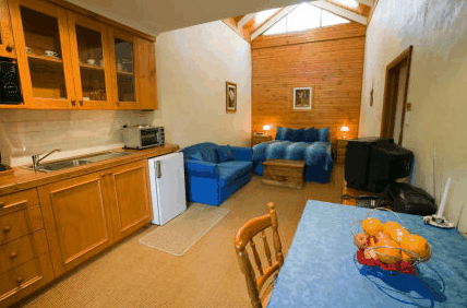 Clarendon Chalets - New Castle Holiday 3