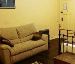 Edinburgh Gallery Bed and Breakfast - New Castle Holiday