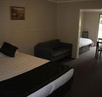 Snowy Mountains Motel - New Castle Holiday