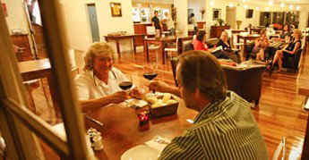 Mungo Lodge - New Castle Holiday 3