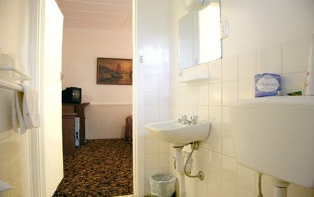 Titania Motel - New Castle Holiday 3