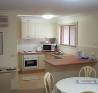 Charlotte Apartments - New Castle Holiday