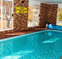Kinross Inn Cooma - New Castle Holiday