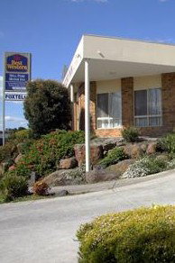 Best Western Mill Park Motor Inn - New Castle Holiday 0