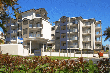 La Vida On Anzac - New Castle Holiday 3