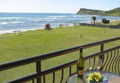 Lennox Head Beachfront Apartments - New Castle Holiday 1