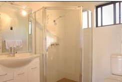 Argyle Terrace Motor Inn - New Castle Holiday 1