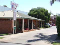 Yambil Inn Motel - New Castle Holiday 1