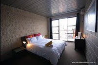 St Kilda Beach House - New Castle Holiday 2