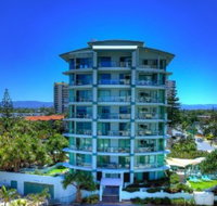 Emerald Sands Apartments - New Castle Holiday