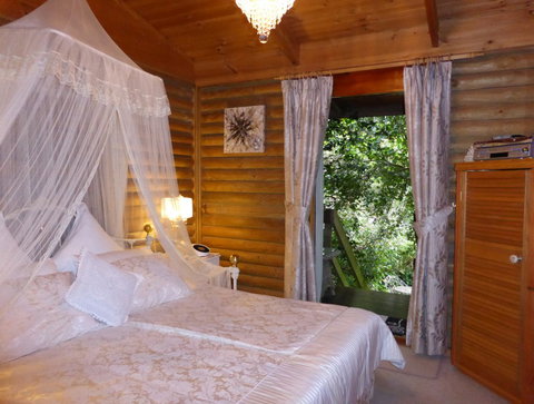 Aldgate Lodge - New Castle Holiday 1