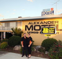 Alexander Motel - New Castle Holiday