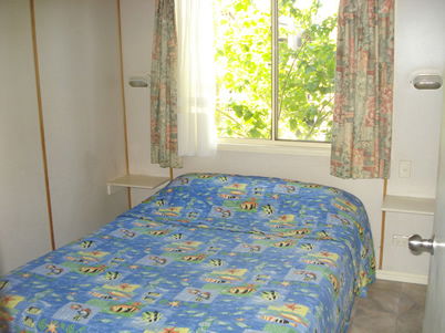 Paradise Park Cabins - New Castle Holiday 1