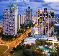 Surfers Paradise Marriott Resort - New Castle Holiday