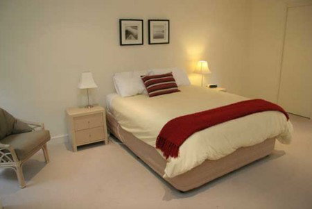 Balcombe Serviced Apartments - New Castle Holiday 4
