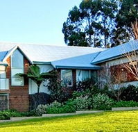 Chimes Spa Retreat - New Castle Holiday