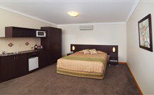 Willows Motel Goulburn - Goulburn - New Castle Holiday 2
