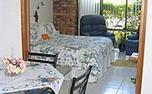 Pepper Tree Cottage Wollombi - New Castle Holiday 0